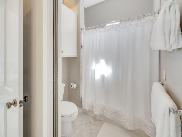 Navarre Beach Five Bedroom Gulf View Vacation Home