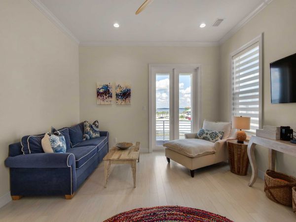 Exclusive Navarre beachfront House