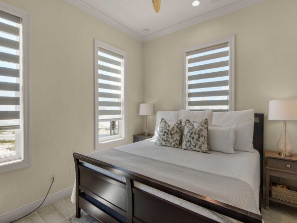 Exclusive Navarre beachfront House