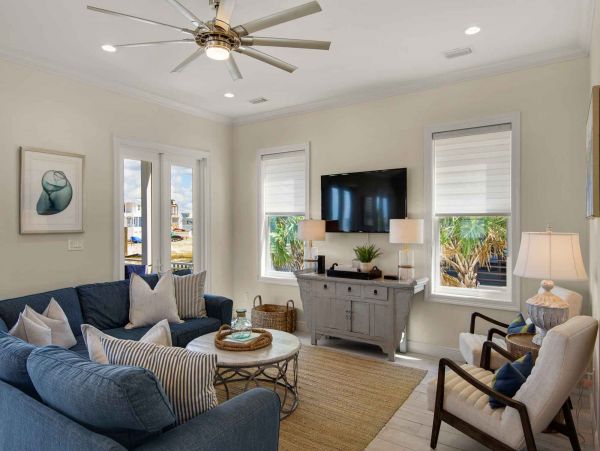 Exclusive Navarre beachfront House