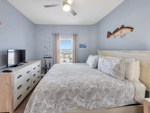 Navarre Beach Vacation Rental - Gulf Front Condo with Balcony & Pools