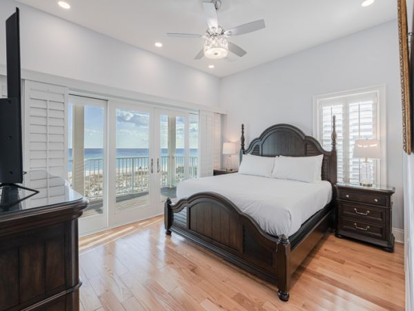Beautiful 8 Bedroom Vacation Home with Full Ocean Views