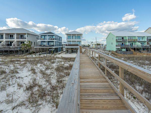 Beautiful 8 Bedroom Vacation Home with Full Ocean Views
