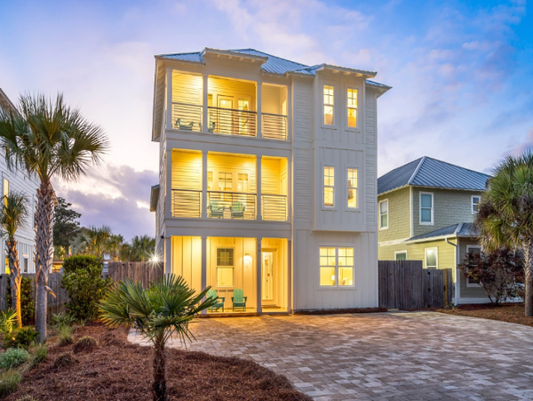 Beautiful Home with Private Pool & Spa in Destin