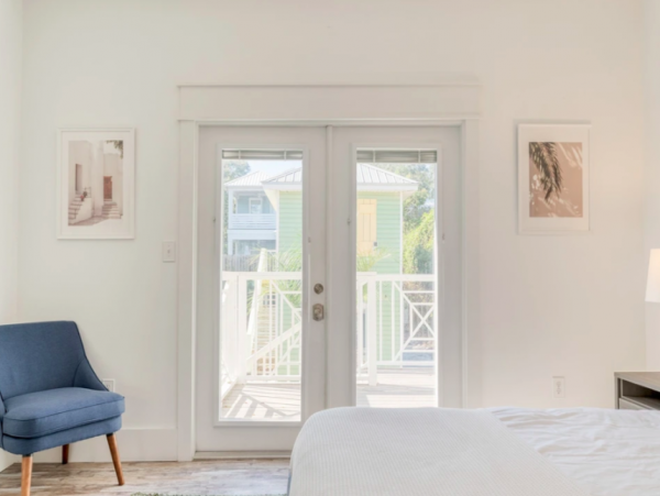 Charming Coastal Bungalow in Destin with Pool and Separate Carriage House Steps from the Beach