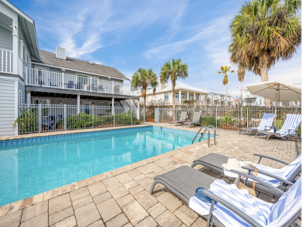 Destin Seven Bedroom Luxury Accommodation World Class Location