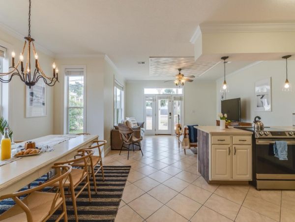 Walk to Beach Destin Vacation Home Eight Bedroom