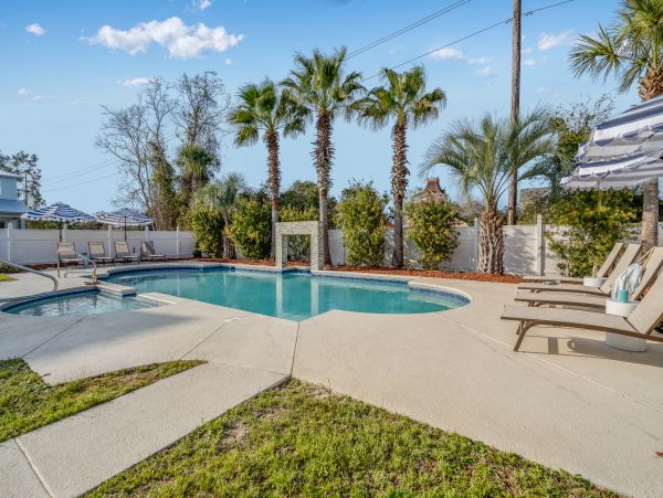 Walk to Beach Destin Vacation Home Eight Bedroom