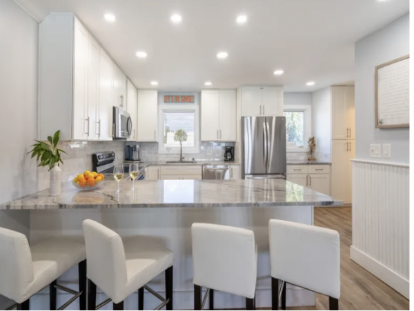 Nothing Short of Stunning A Fabulous Rental Condo Hot Tub