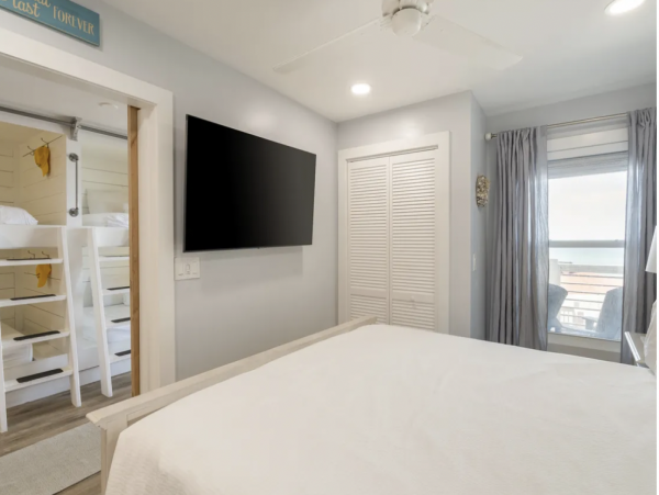 Nothing Short of Stunning A Fabulous Rental Condo Hot Tub