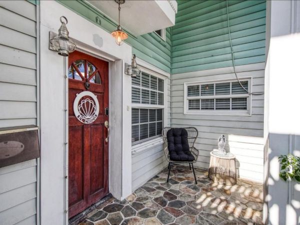 Wilton Manors Vacation Condo Two Bedroom