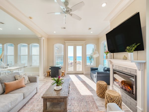 Miramar Vacation Home Five Bedroom Steps to Beach