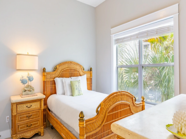 Miramar Beach 6 Bedroom Vacation Home Sleeps 20