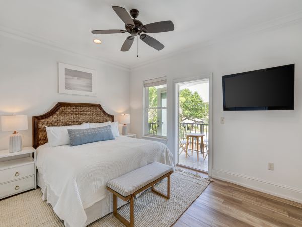Deluxe Nine Bedroom Rental Home in Miramar Beach