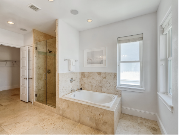 Deluxe Nine Bedroom Rental Home in Miramar Beach