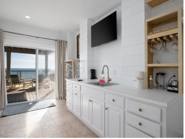 Amazing Beachfront Living at its Finest