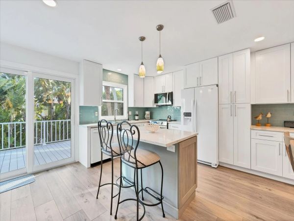 4 Bedroom Vacation Home in Boca Grande Close to Beach