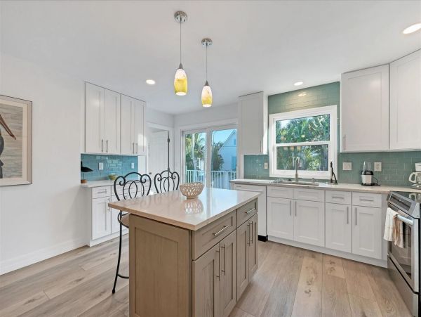 4 Bedroom Vacation Home in Boca Grande Close to Beach