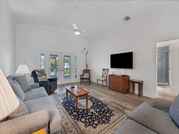 4 Bedroom Vacation Home in Boca Grande Close to Beach