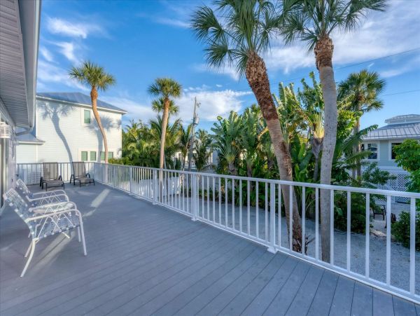 4 Bedroom Vacation Home in Boca Grande Close to Beach
