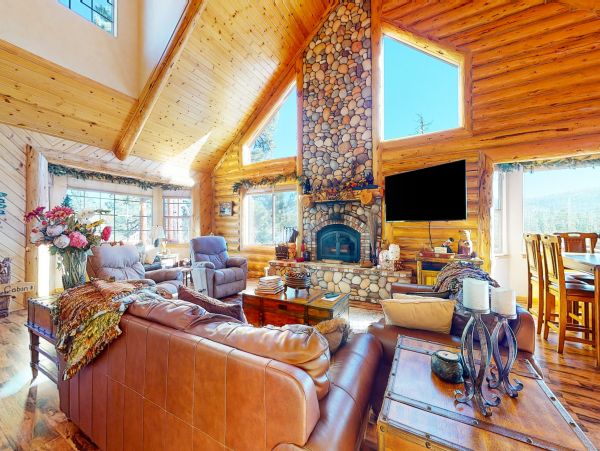 Big Bear Cozy Four Bedroom Vacation Rental Prime Location