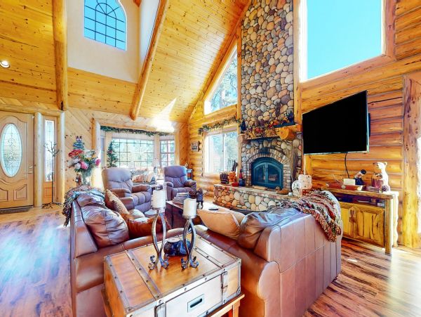 Big Bear Cozy Four Bedroom Vacation Rental Prime Location