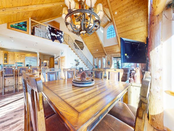 Big Bear Cozy Four Bedroom Vacation Rental Prime Location