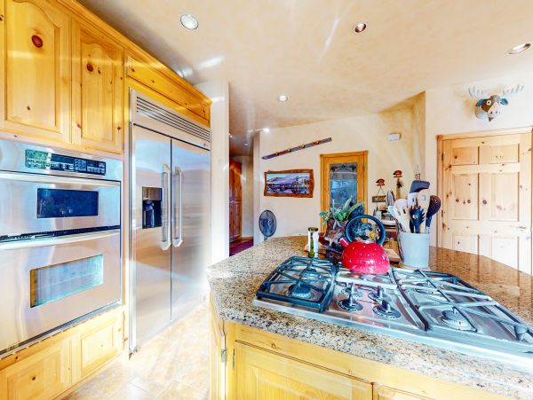 Big Bear Cozy Four Bedroom Vacation Rental Prime Location