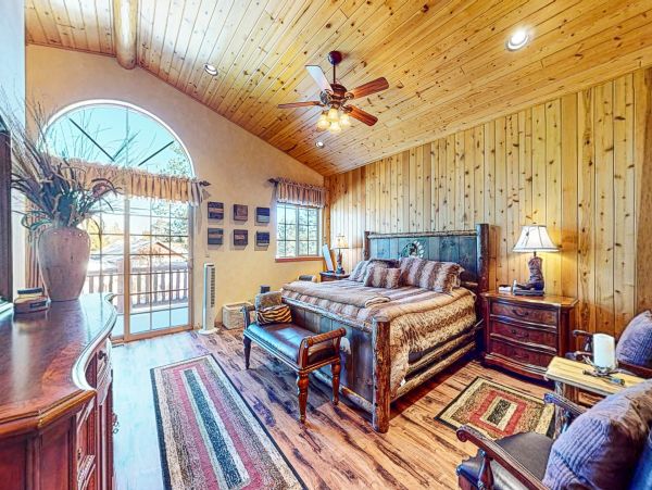 Big Bear Cozy Four Bedroom Vacation Rental Prime Location