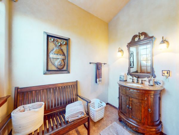 Big Bear Cozy Four Bedroom Vacation Rental Prime Location