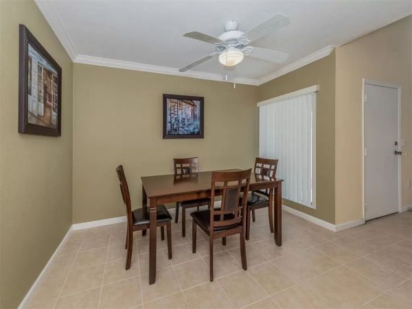 Charming Two Bedroom Vacation Home in Venice Close to Beach