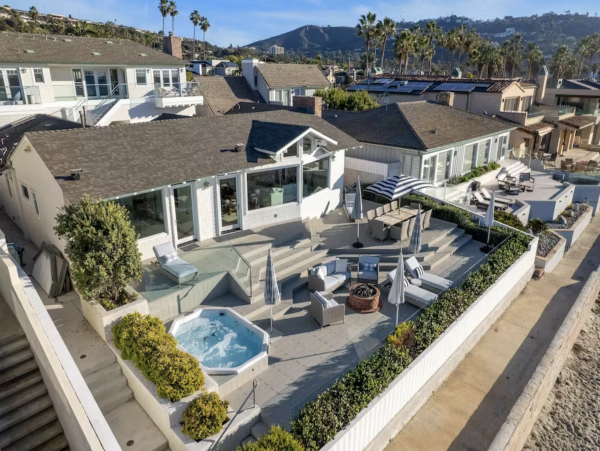 Oceanfront Luxury Vacation Home in La Jolla Sleeps 12
