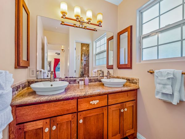 Lovely 5 Bedroom Vacation Rental in La Jolla