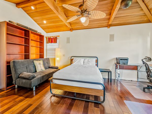 Lovely 5 Bedroom Vacation Rental in La Jolla