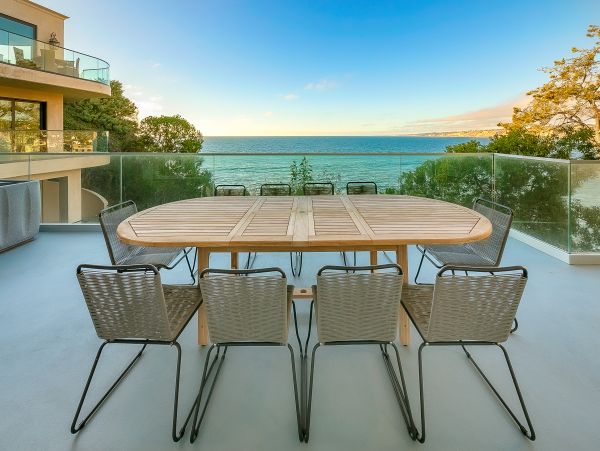 Gorgeous Oceanfront La Jolla Home with Casita & Hot Tub