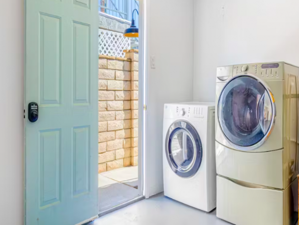 Three Bedroom Rental near the beach with large backyard and grill