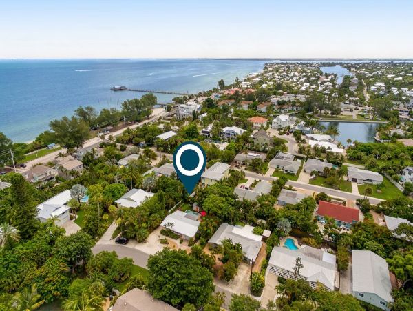 Anna Maria Island Holmes Beach Home 1042435