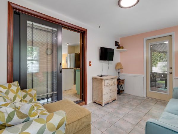 Anna Maria Island Holmes Beach Home 1042435