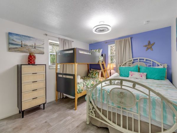 Anna Maria Island Holmes Beach Home 1042435