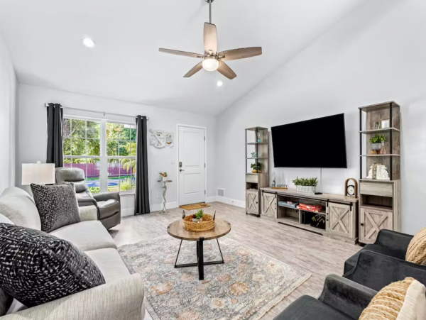 3 bedroom House with heated saltwater pool and game room