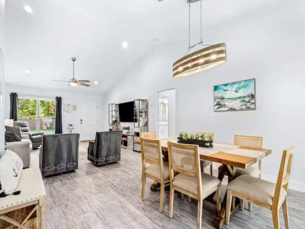 3 bedroom House with heated saltwater pool and game room