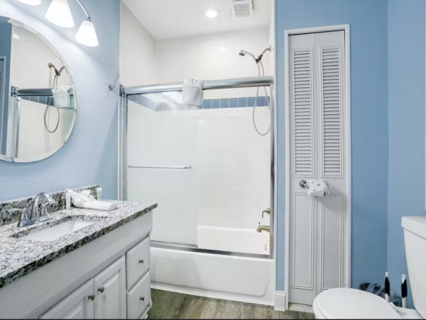 Lovely Two Bedroom Home with Private Pool Walk to Beach
