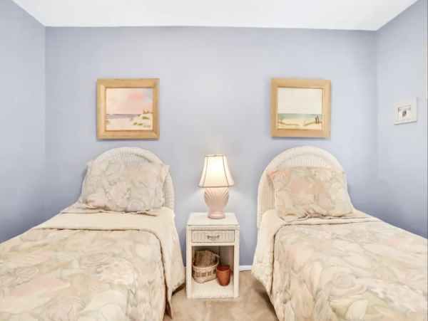 Lovely Anna Maria 2 Bedroom Vacation Condo Sleeps 4