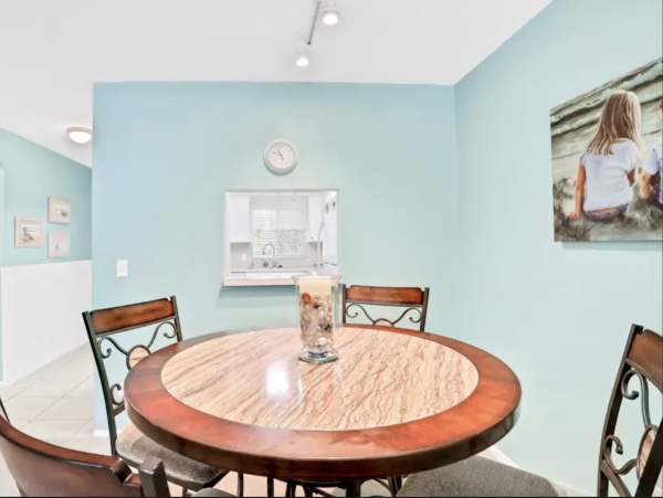 Lovely Anna Maria 2 Bedroom Vacation Condo Sleeps 4
