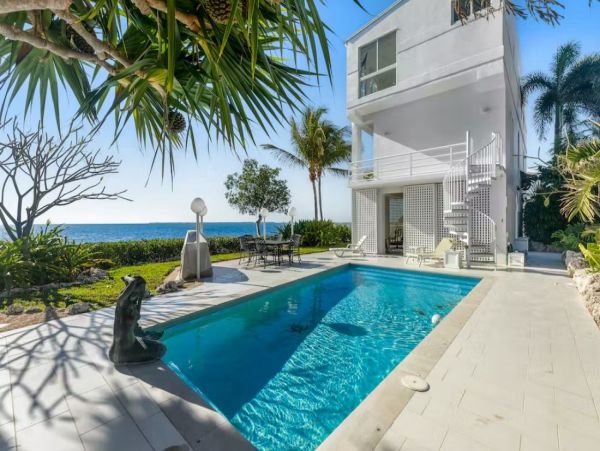 Spectacular Ocenfront Home in Cudjoe Key with Pool & Dock