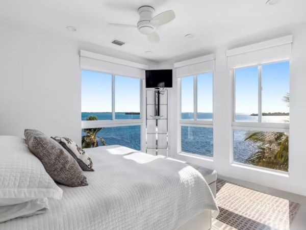 Spectacular Ocenfront Home in Cudjoe Key with Pool & Dock