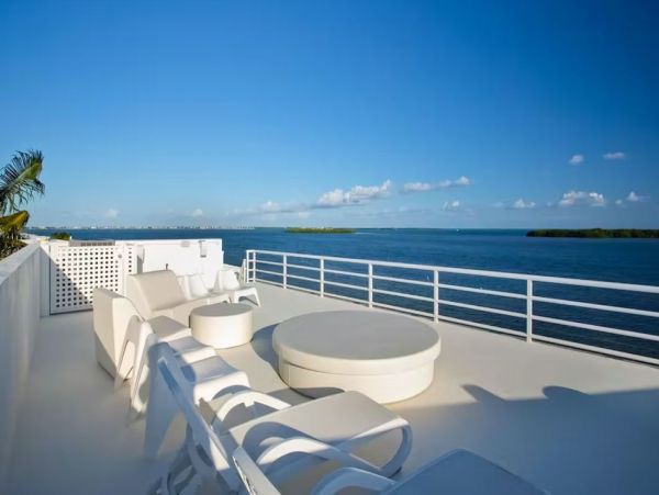 Spectacular Ocenfront Home in Cudjoe Key with Pool & Dock