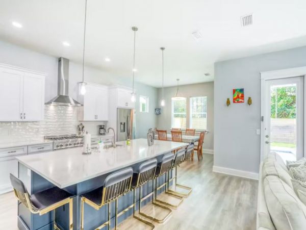 Miramar Beach Gorgeous Vacation Pool Home Walk to Beach