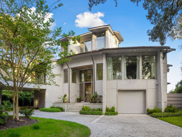 Luxury Oceanfront 5 Bedroom Home with Pool & Spa