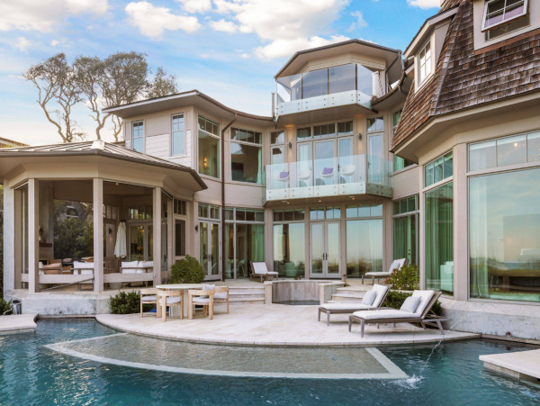 Luxury Oceanfront 5 Bedroom Home with Pool & Spa